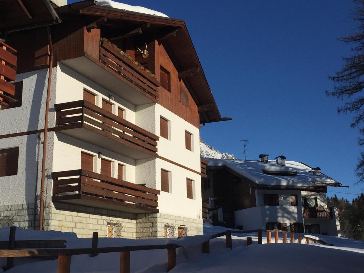 Appartamento Casa Pecol Cortina dʼAmpezzo Esterno foto